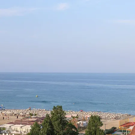 Appartement Almarea *