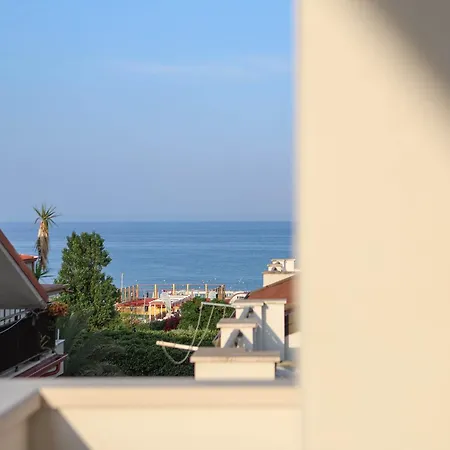 Almarea Apartment
