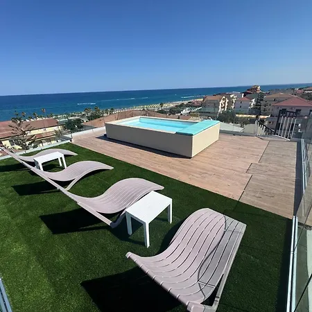 Almarea Ciro Marina