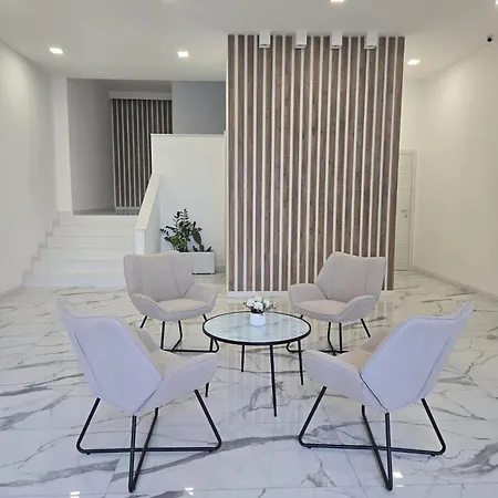 Almarea Apartment *