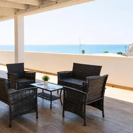 Almarea Apartment